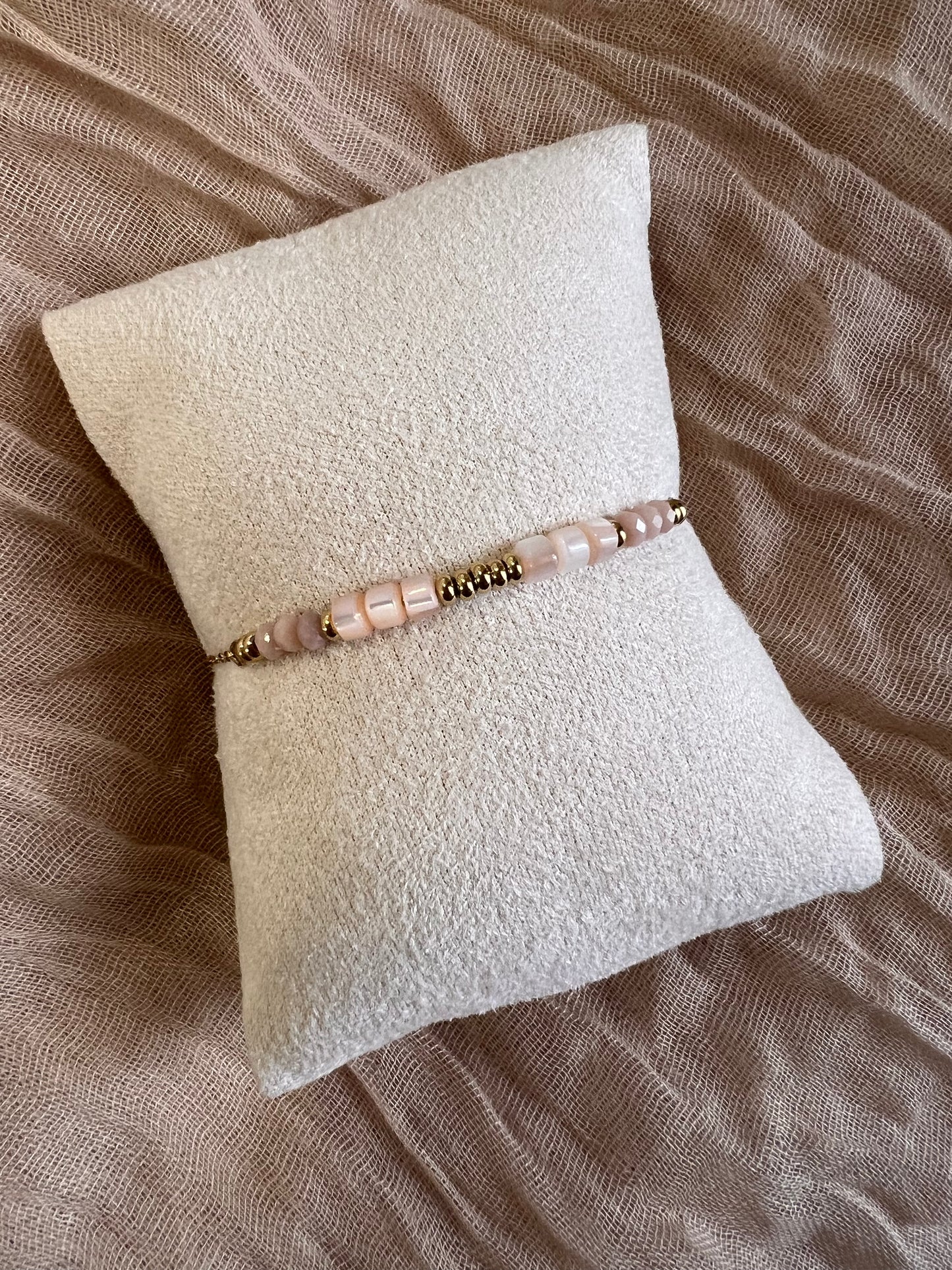 Bracelets Dorés Rose Poudrés