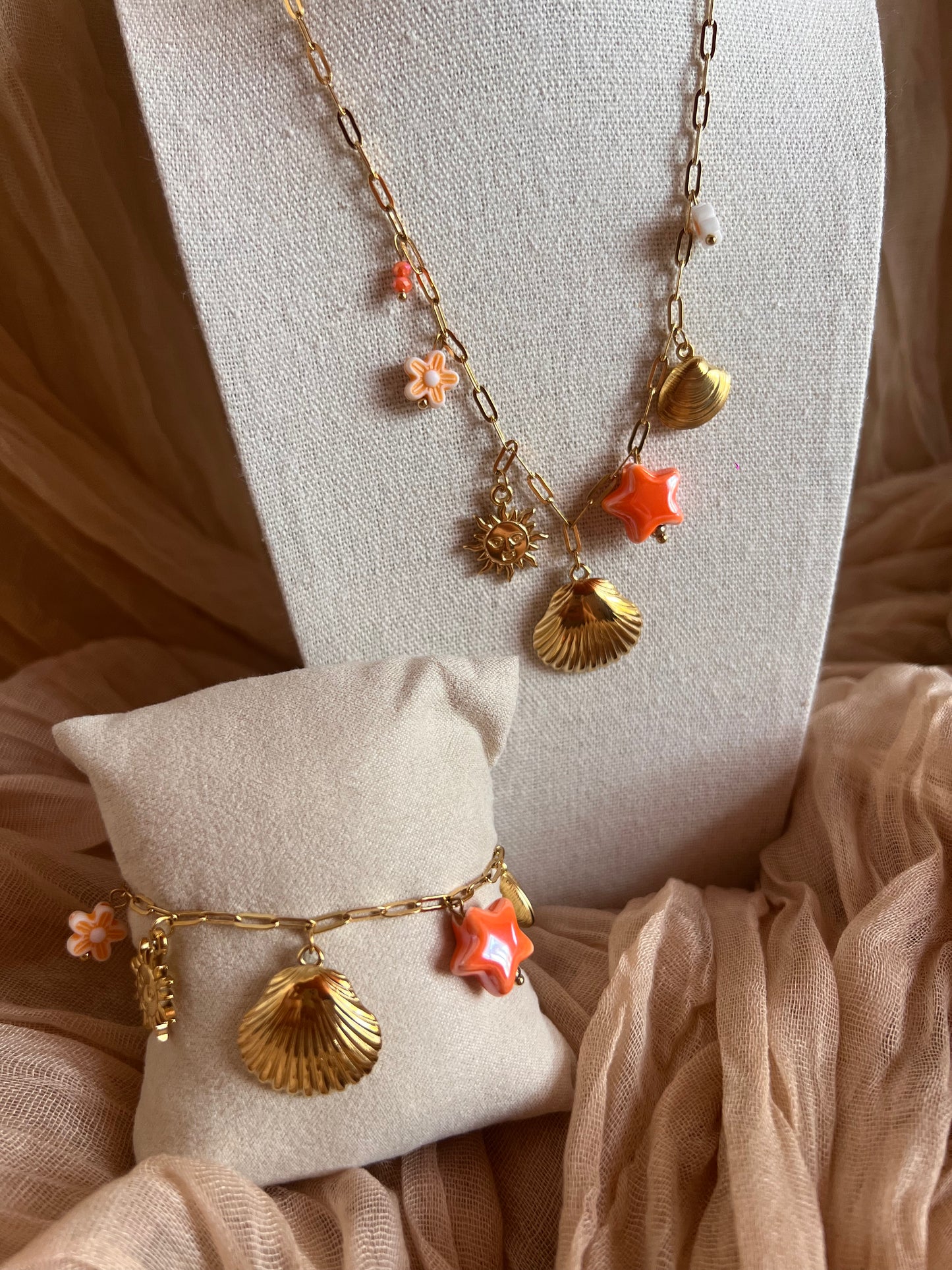 Collier Breloque Coquillage Orange