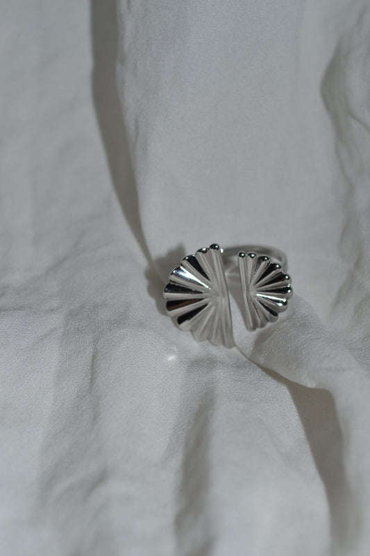 Bague Argentée Plaques Demi-Rondes Motif Tournesol