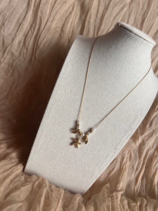 Collier Doré Etoile de Mer Perles