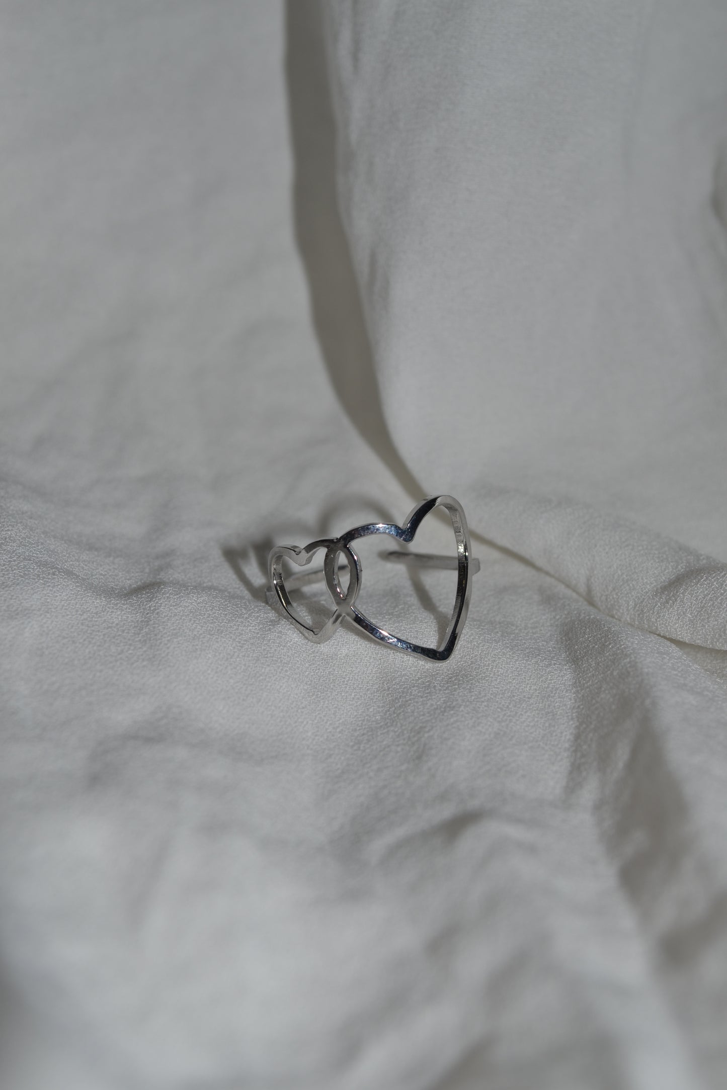 Bague Argentée Cœurs Croisés