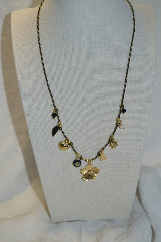 Collier Doré Tressé Fils Noir Et Doré avec Fleurs