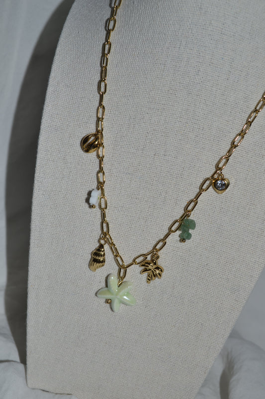 Collier Chaîne Dorée Breloques de la Mer Vert